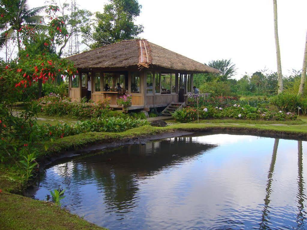 Gardenia Country Inn Tomohon Exterior photo